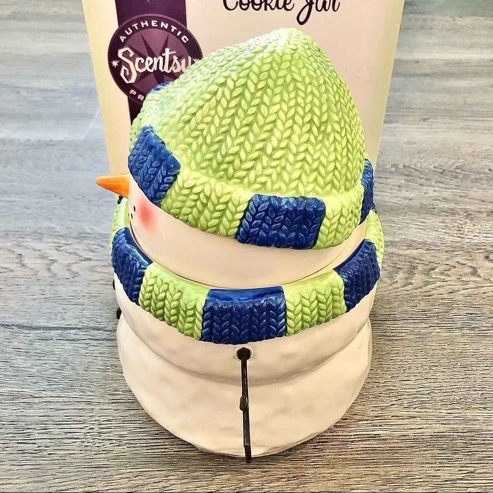 SCENTSY 𝅺Snowman Cookie Jar - Host Exclusive - Brand New In Box - Great Gift!
